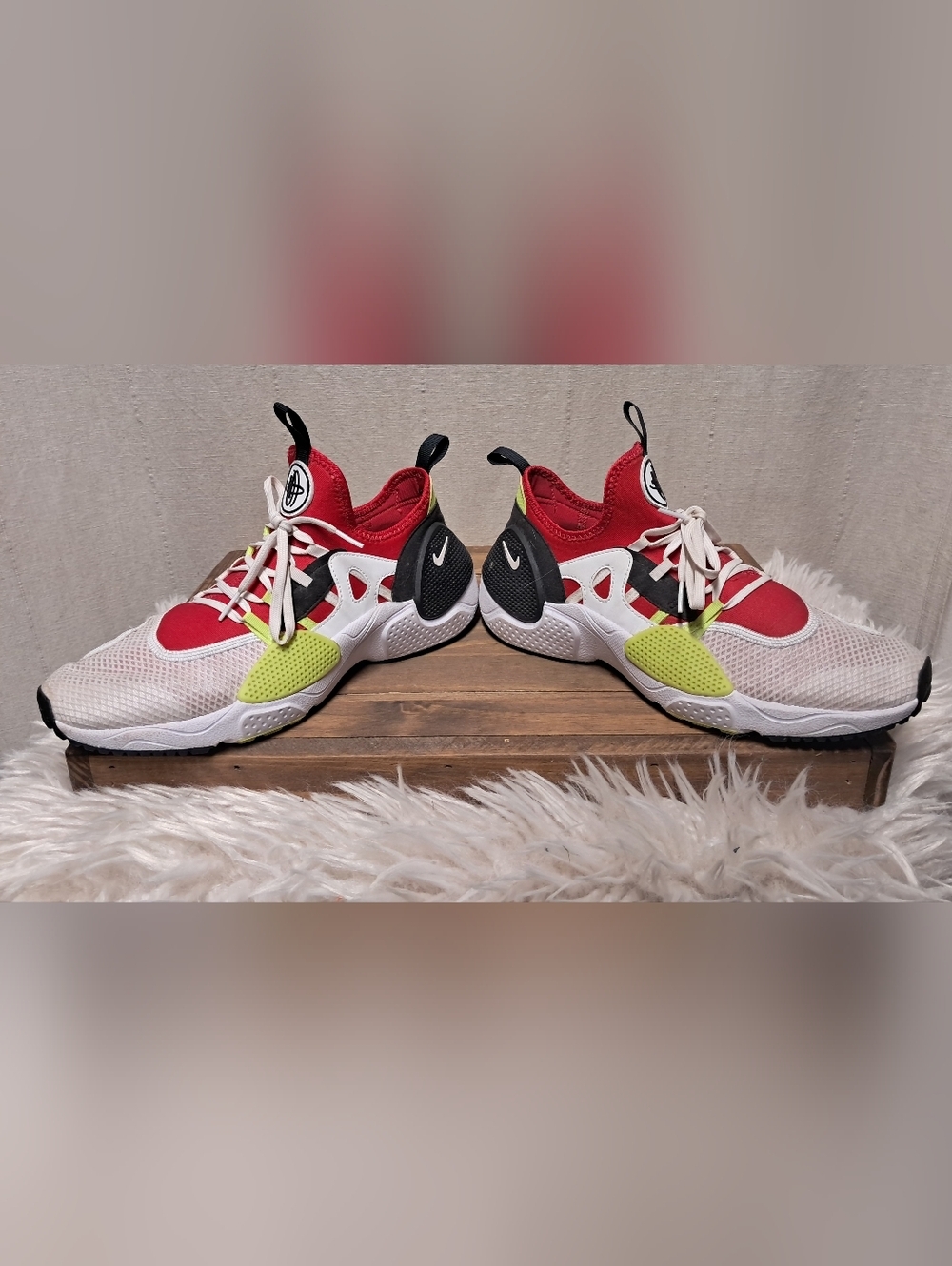 Nike Huarache E.D.G.E. TXT Athletic "Red, White, Volt" Sneakers Size 9 - Picture 5 of 8